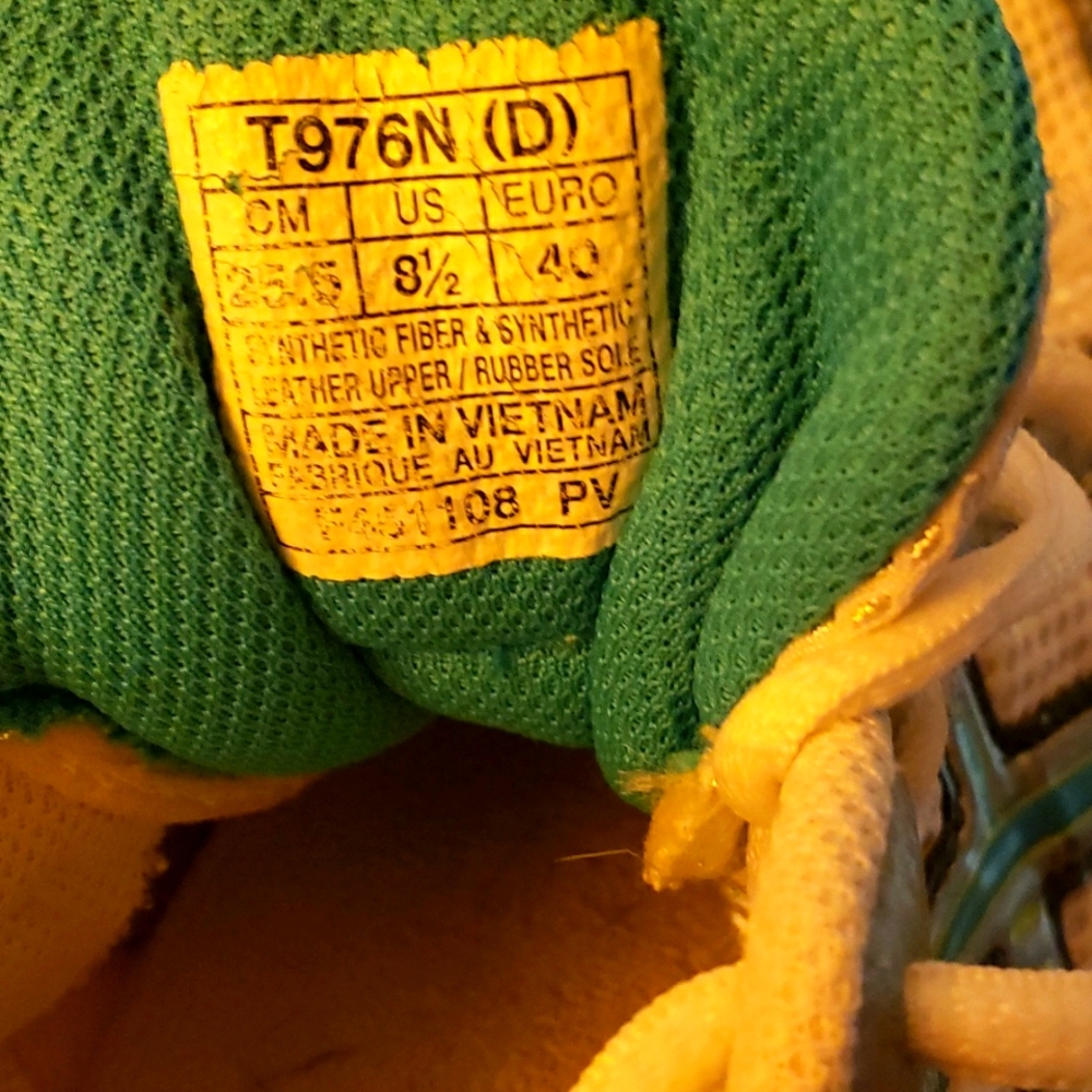 Asics Athletic Shoes - Picture 6 of 6